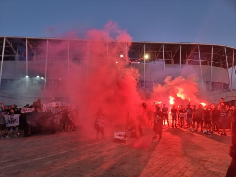 Protest Peluza Sud 4